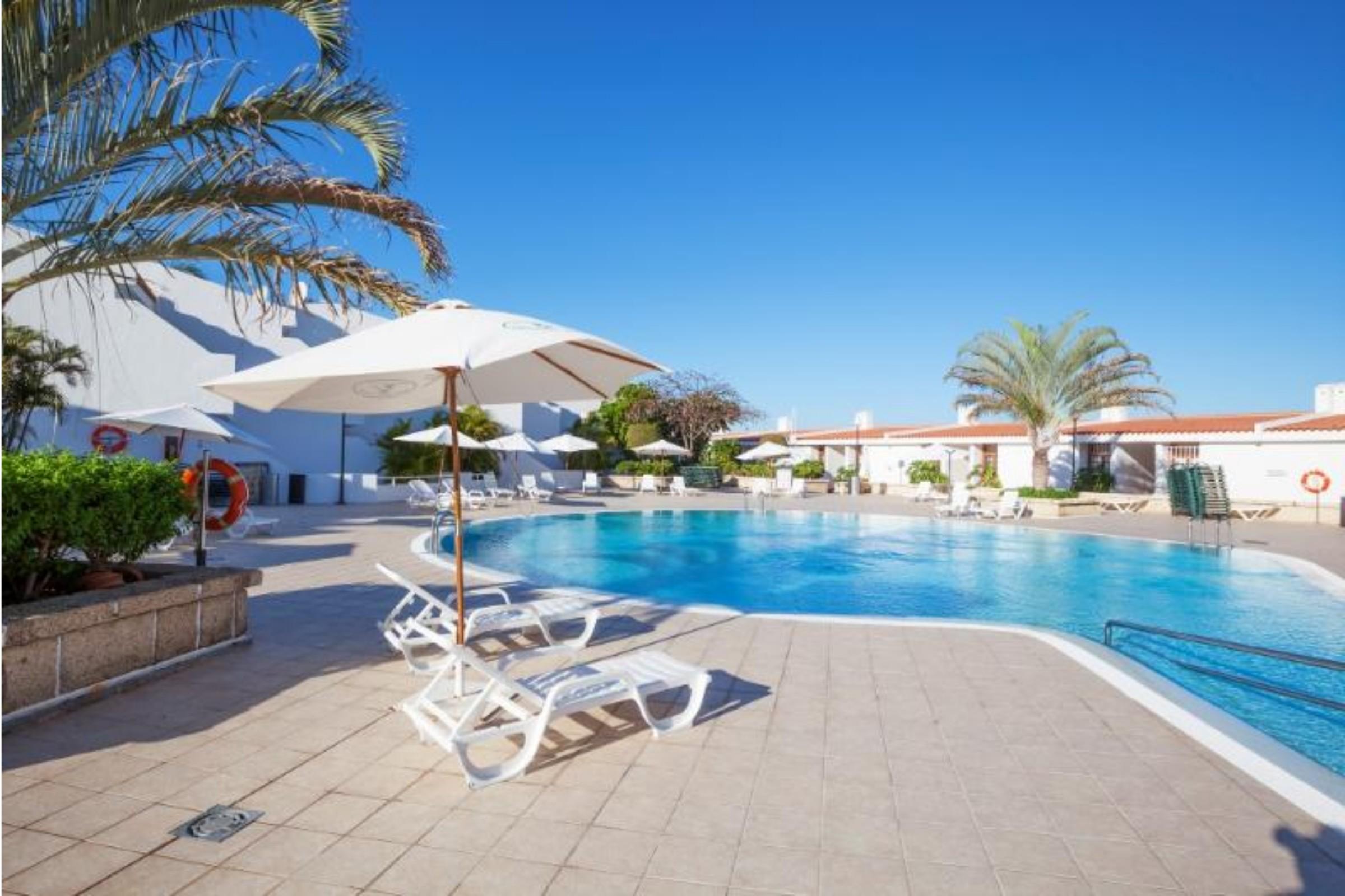 Hotel Malibu Park 아데제 외부 사진