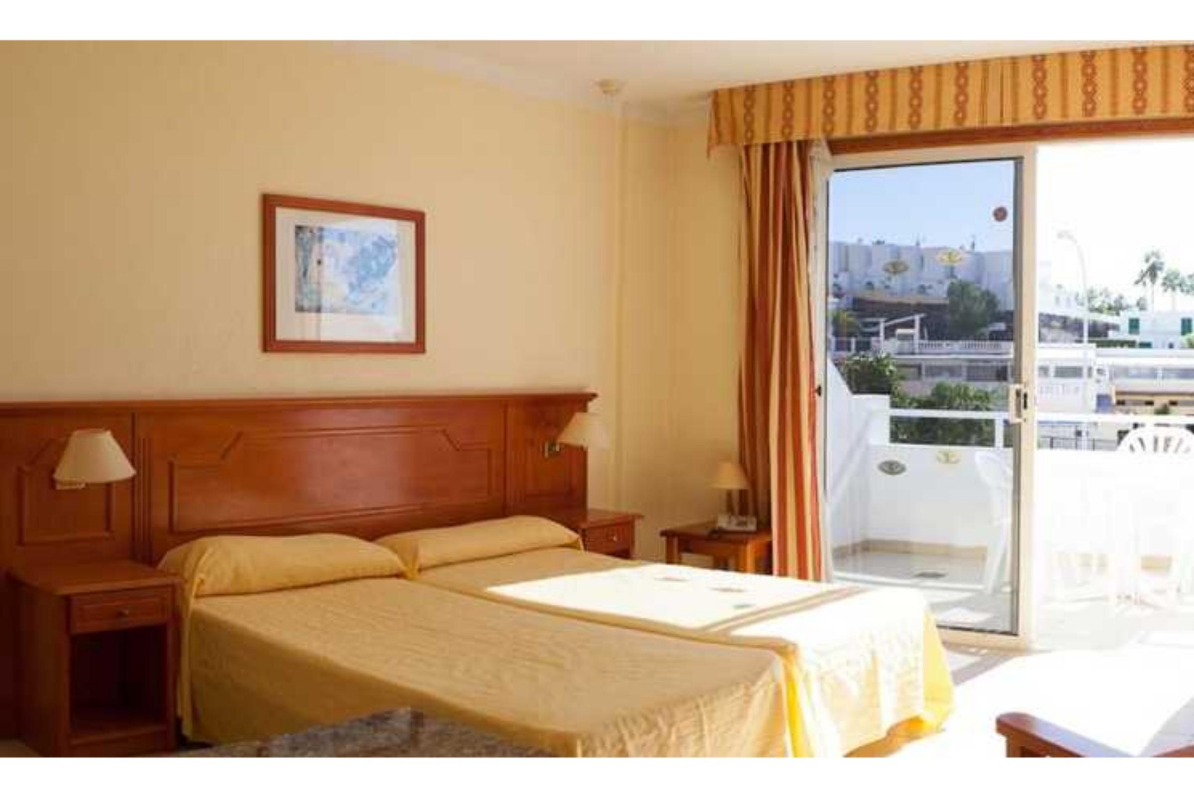 Hotel Malibu Park 아데제 외부 사진