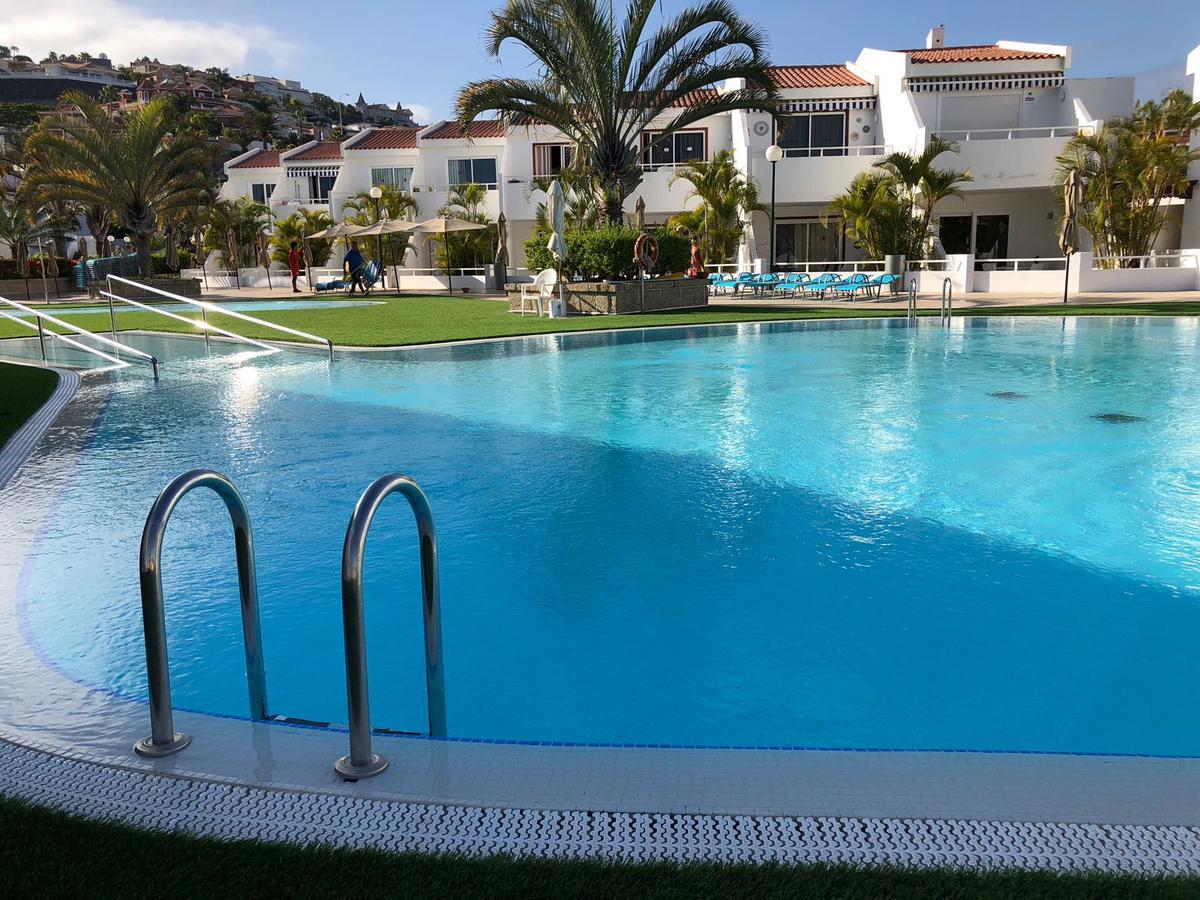 Hotel Malibu Park 아데제 외부 사진